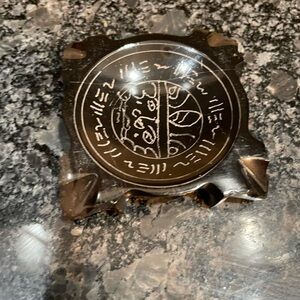 Vintage Beautiful Mayan Hand Carved Marble Ashtray 3.7" x 3.8" x 0.7" tall